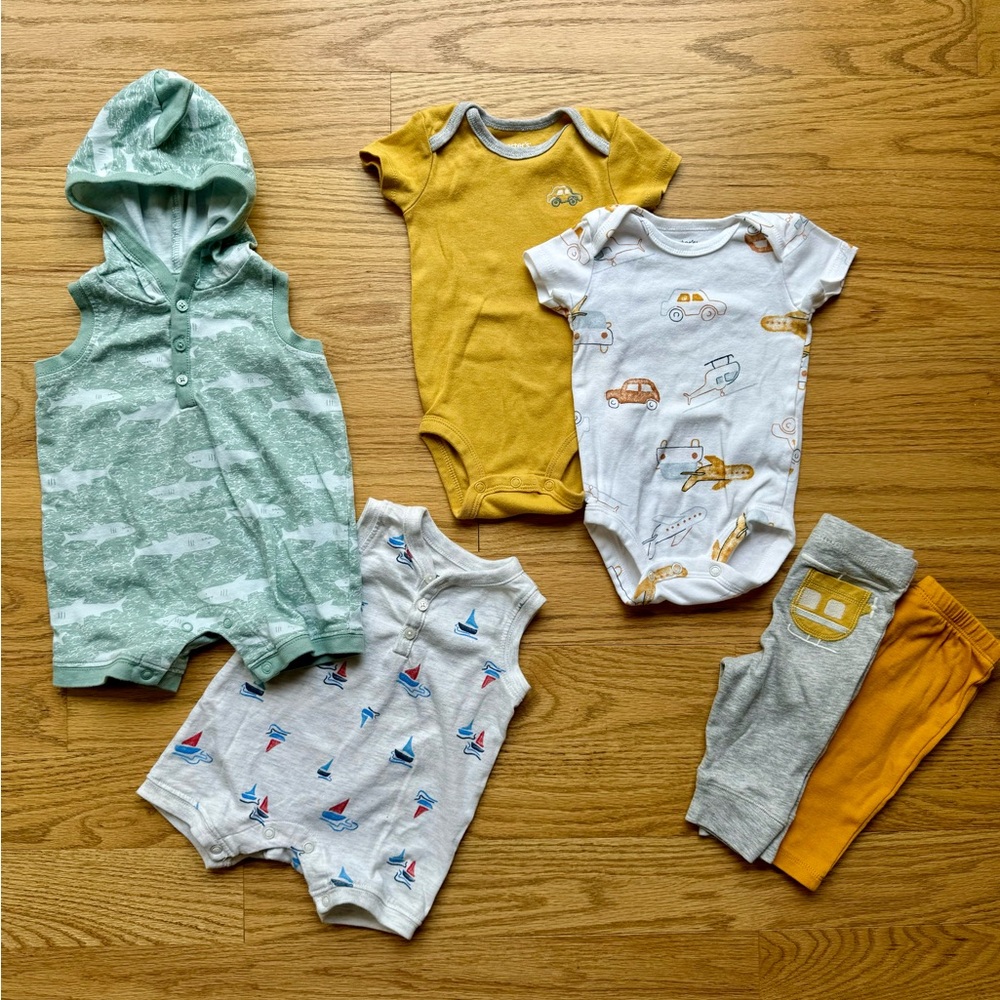 Carters bundle of 6 items, 3 months